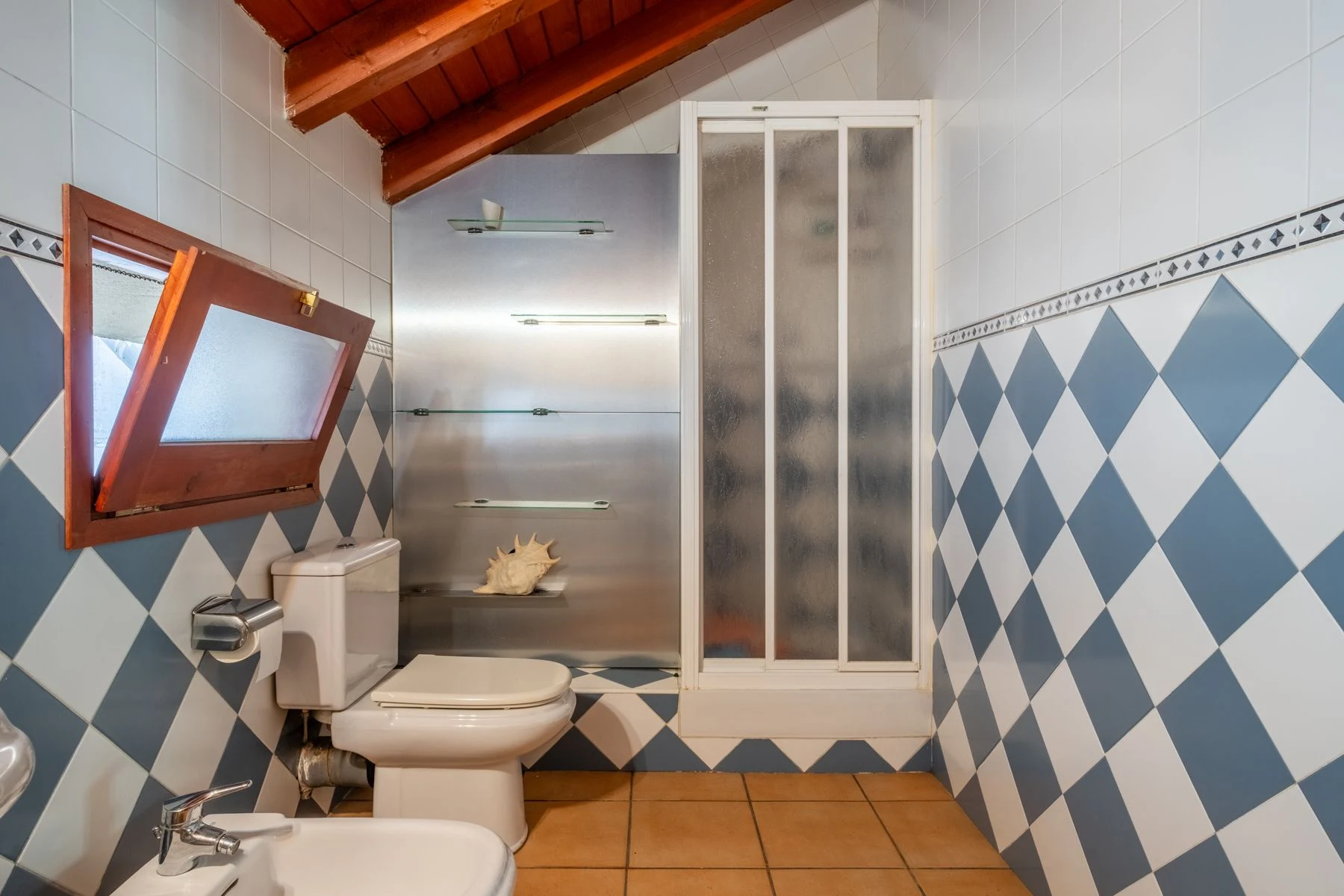Adossada per comprar a Andorra la Vella