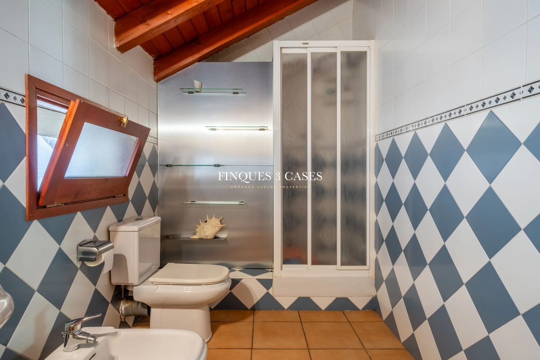 Maisonde ville à acheter à Andorra la Vella 16
