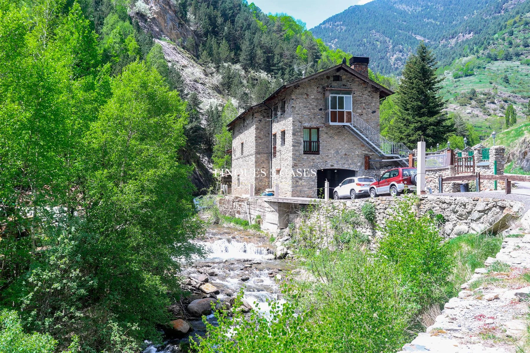 Maisonferme à achater à Os de Civis 36