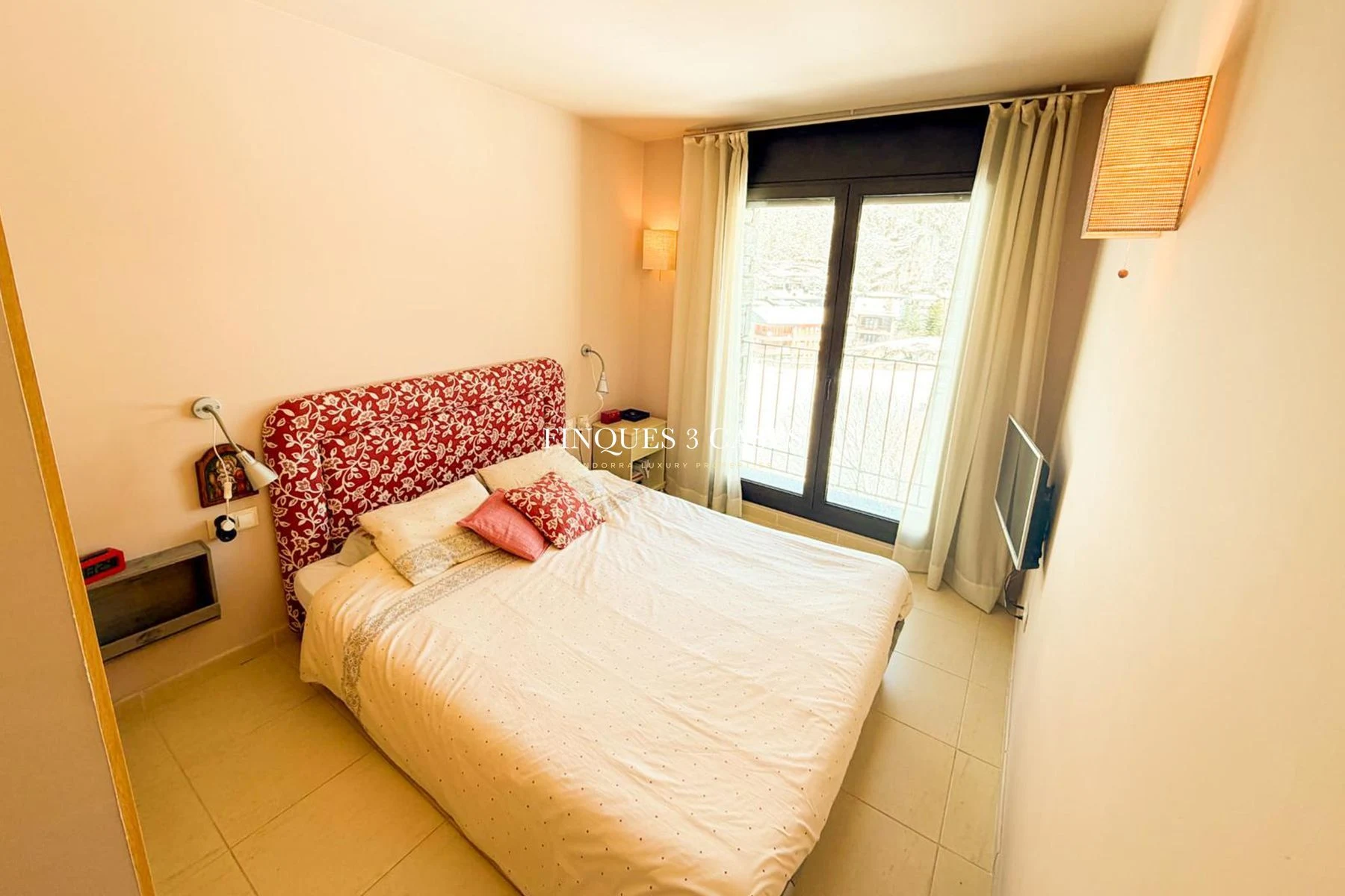 Piso en venta en Canillo 5