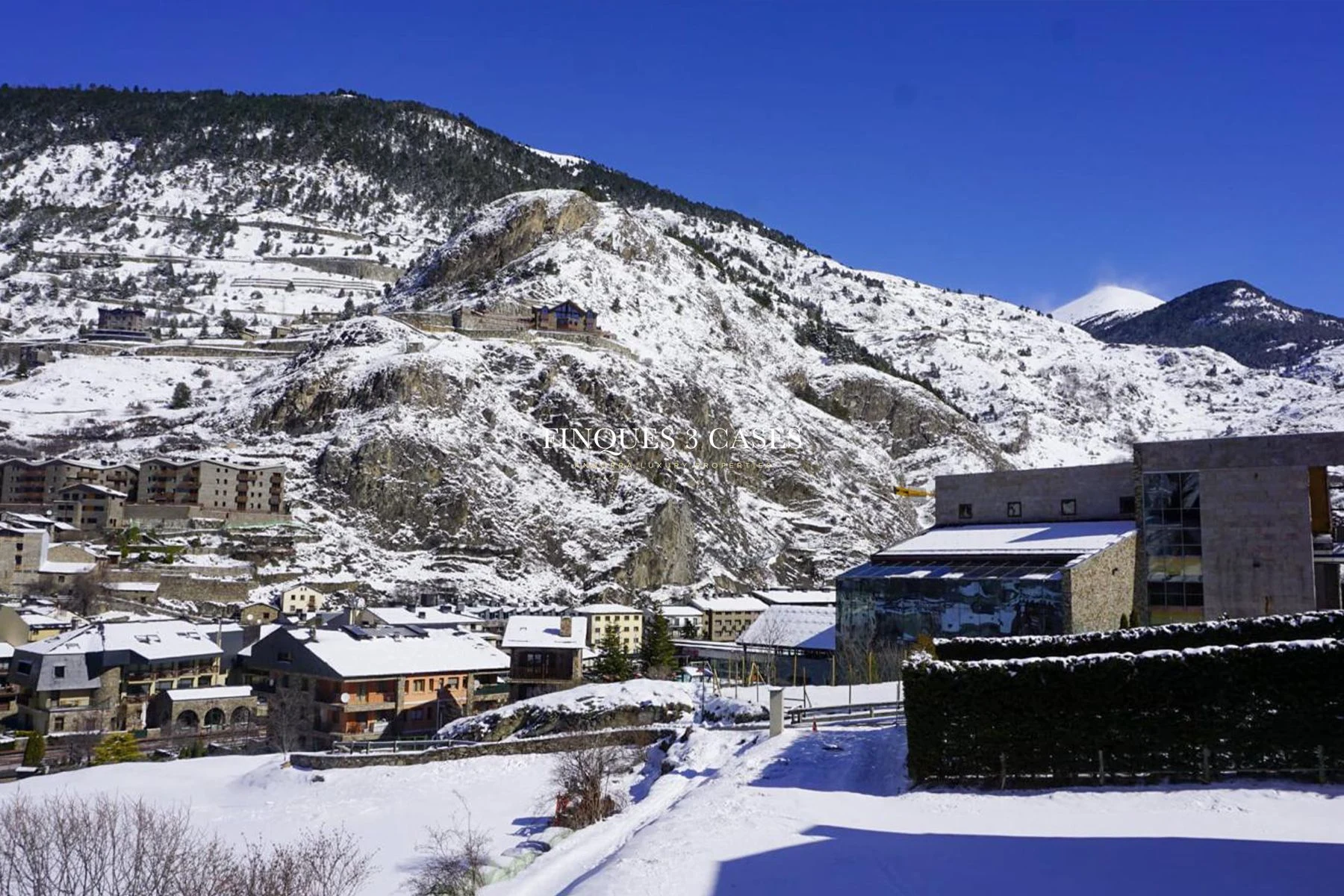 Piso en venta en Canillo 18