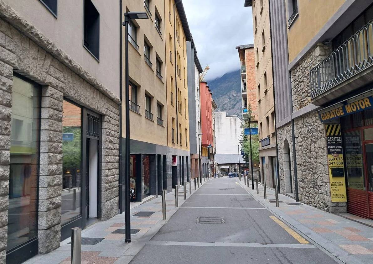 Traspàs de Bar-Restaurant en ple centre d'Escaldes-Engordany