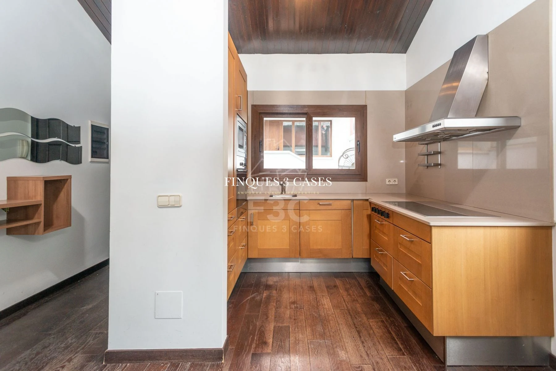 Terraced House for Sale in Les Escaldes 8