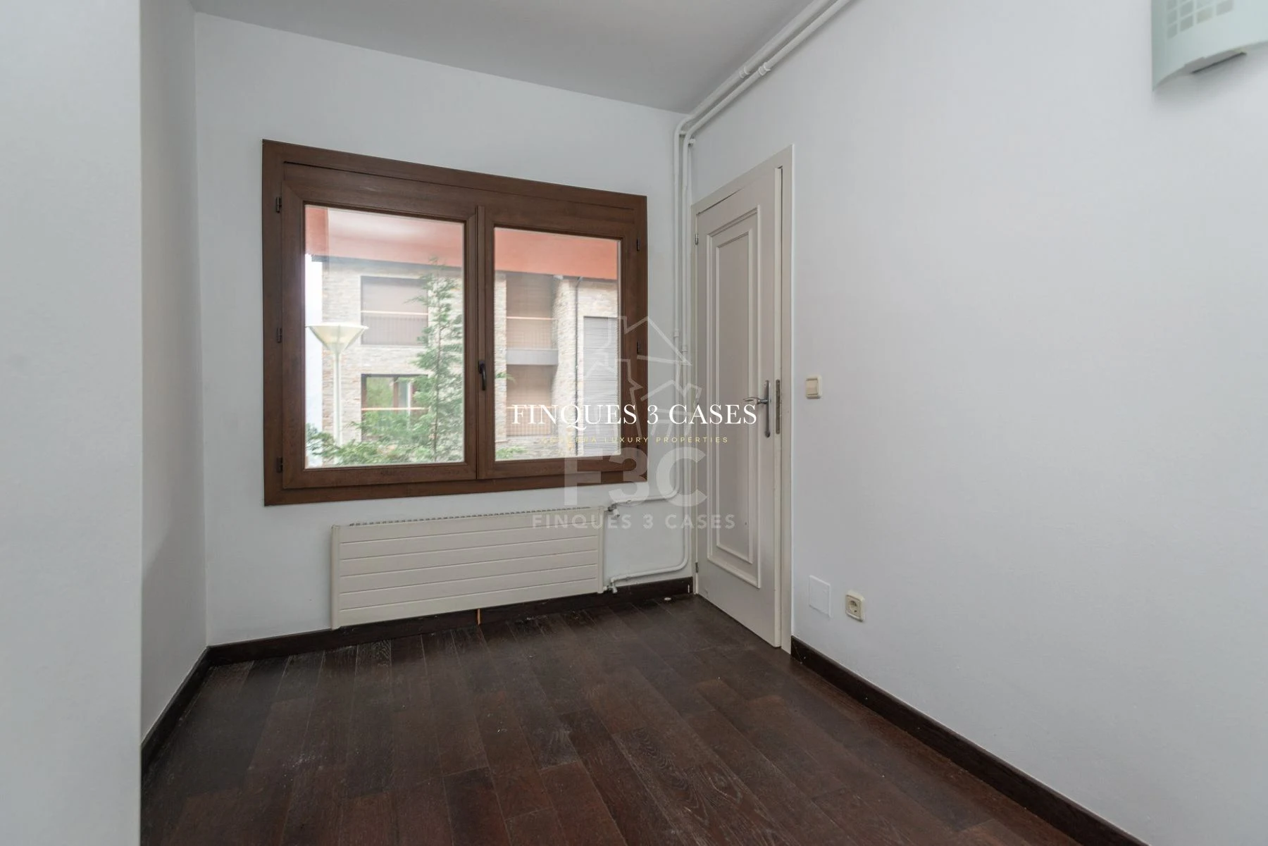 Terraced House for Sale in Les Escaldes 17