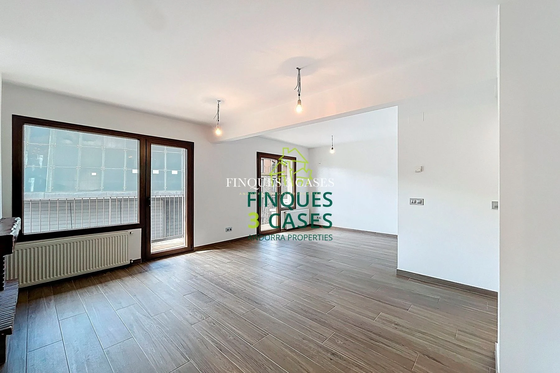 Dúplex con altillo recientemente reformado para comprar en el Centro de La Massana 3