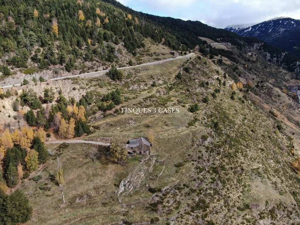 Urban land for sale in Ransol 13