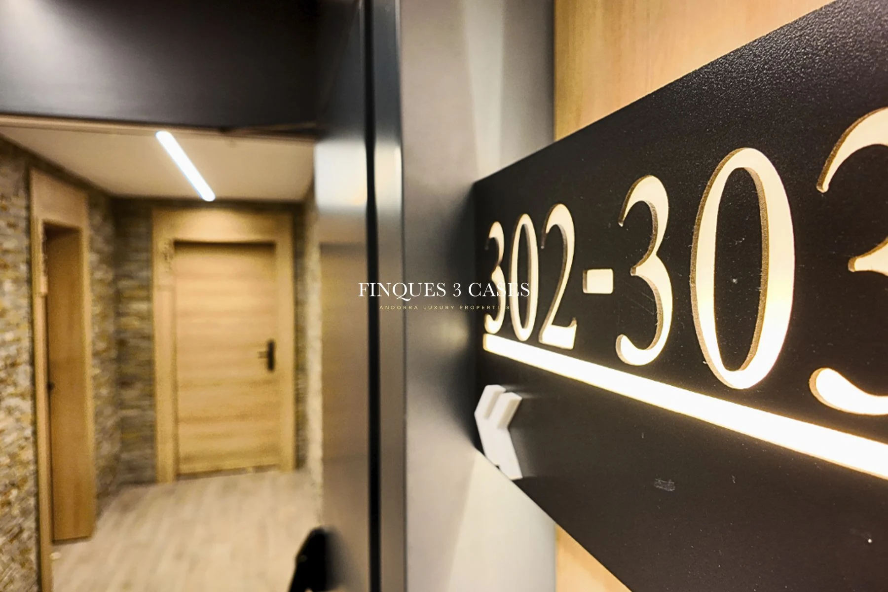 Hôtel exclusif entièrement rénové à vendre à Pas de la Casa 4