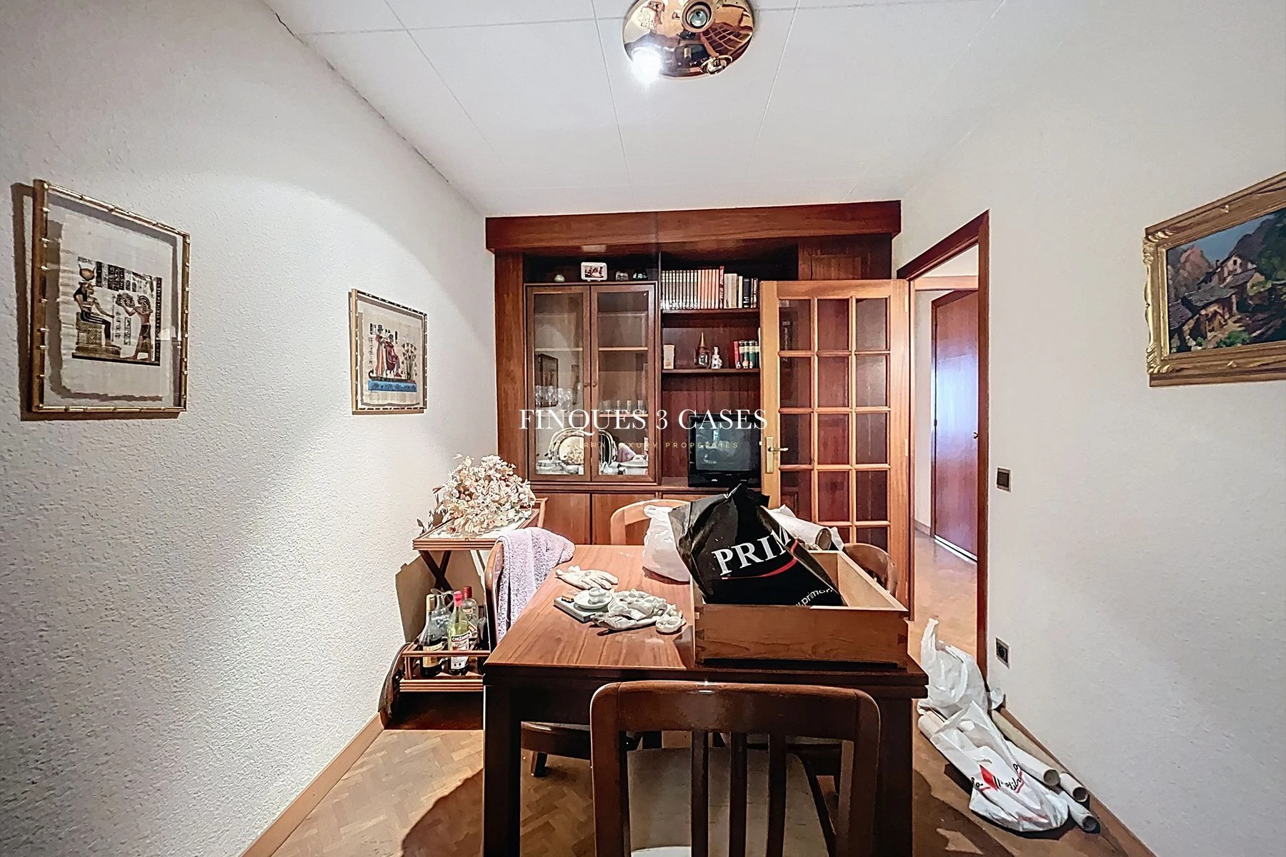 Edificio singular en venta en el centro de Sant Julià de Lòria 27
