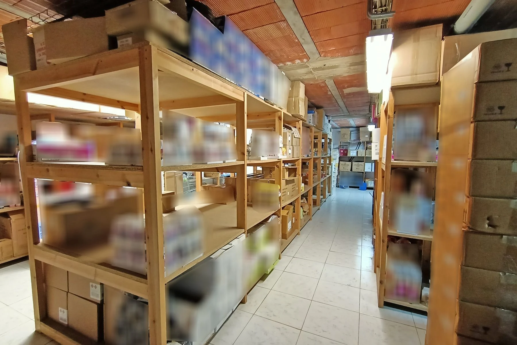 Commercial premises for sale in Encamp · 8 of 14