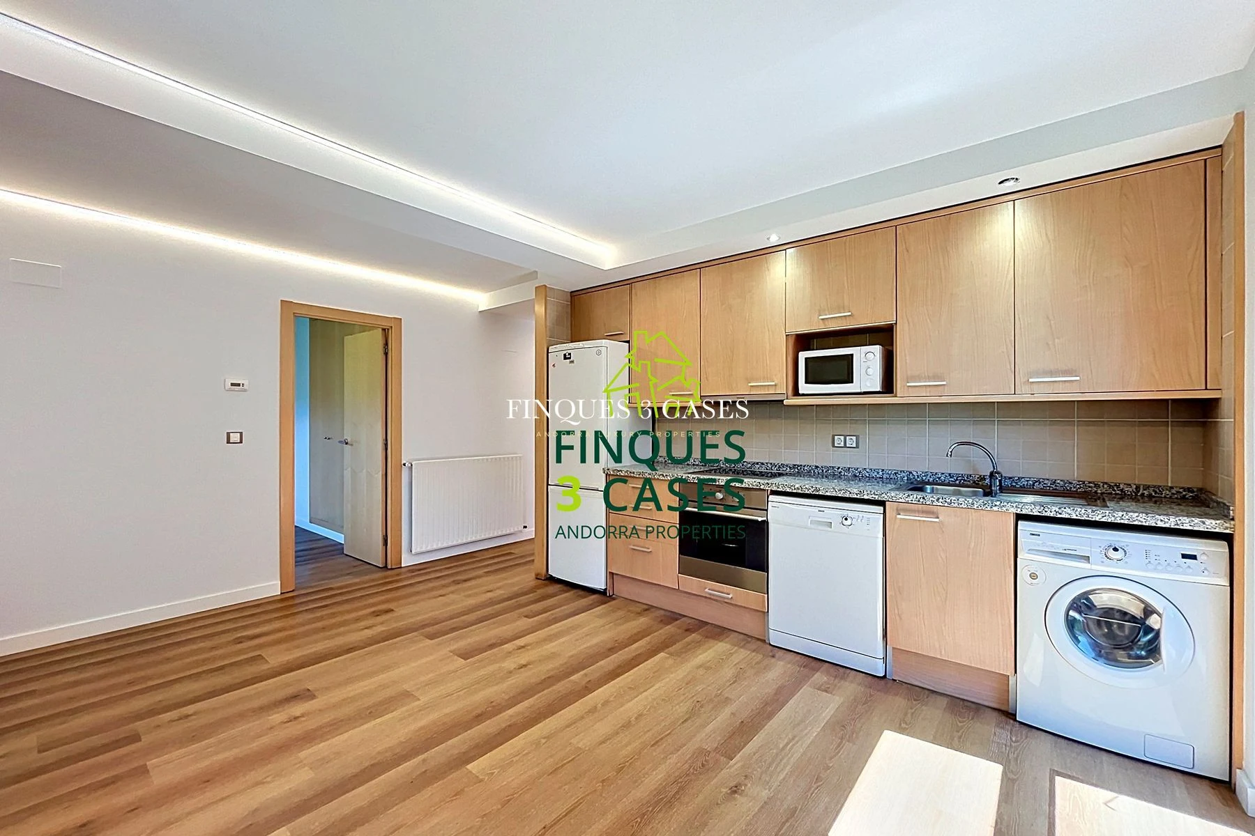 Appartement de 2 Chambres à Louer à Pleta de Soldeu 5