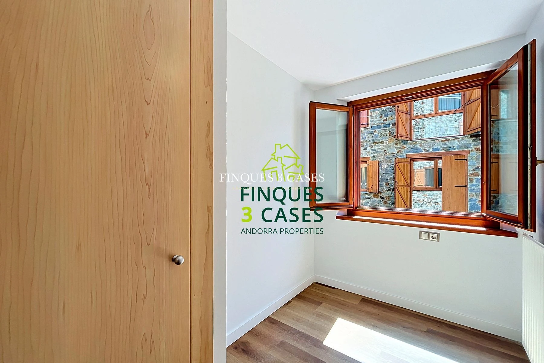 Appartement de 2 Chambres à Louer à Pleta de Soldeu 21