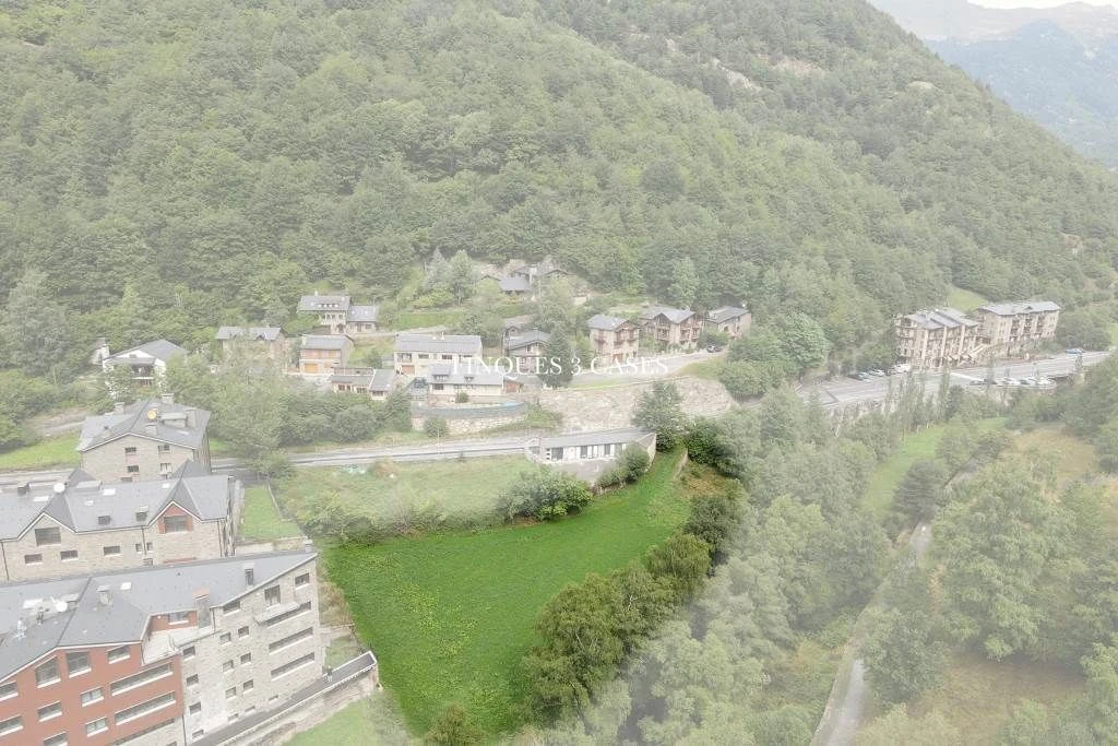 Terrain à acheter à Llorts 3