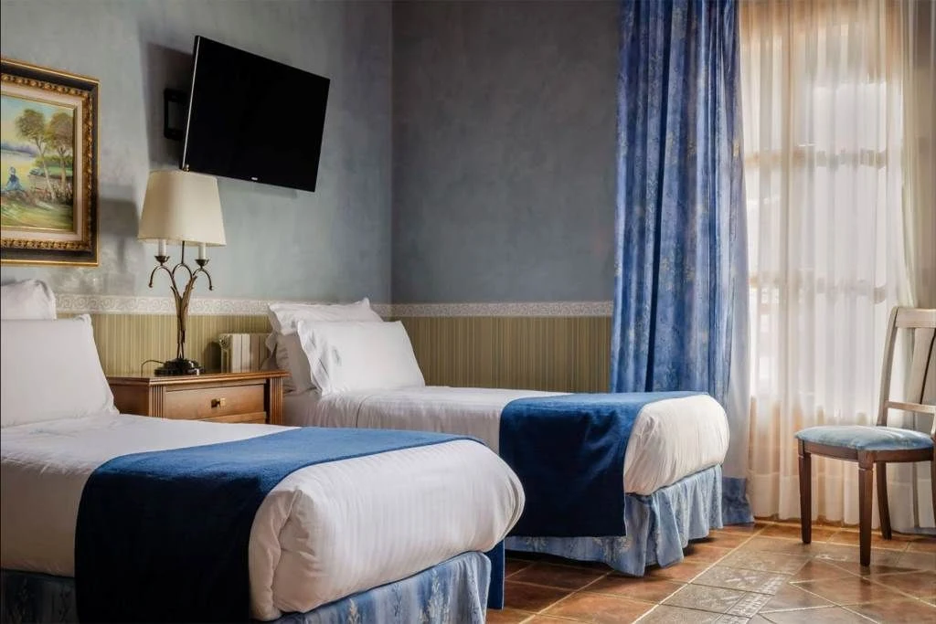Hotel per comprar a Os de Civis