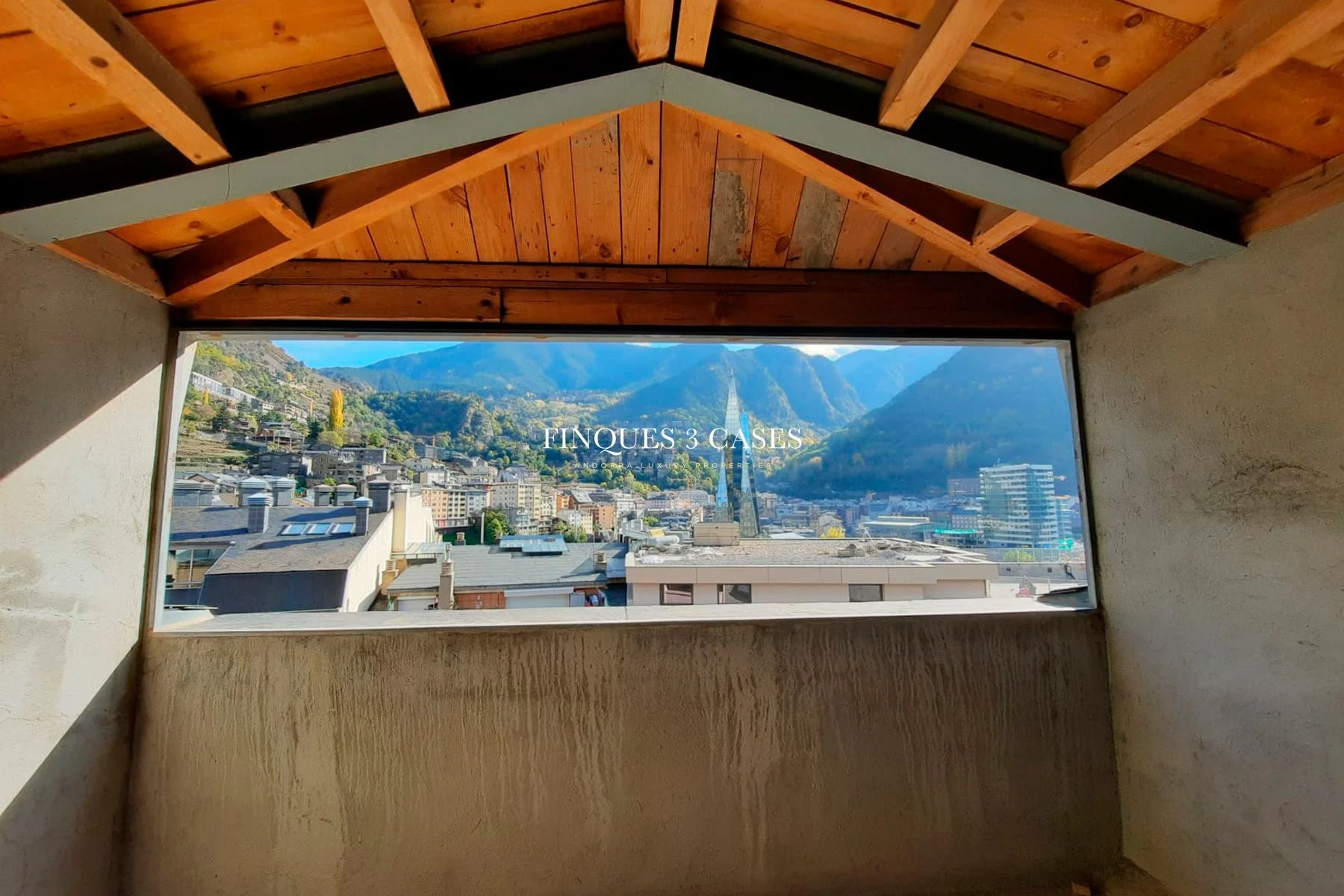 Double floor to rent as a professional office in Escaldes 9