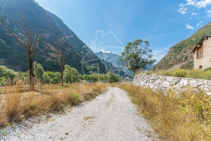 Terreny urbanitzable per comprar a Encamp