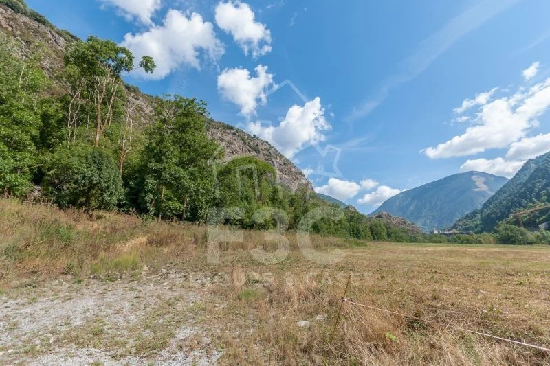 Terreny urbanitzable per comprar a Encamp