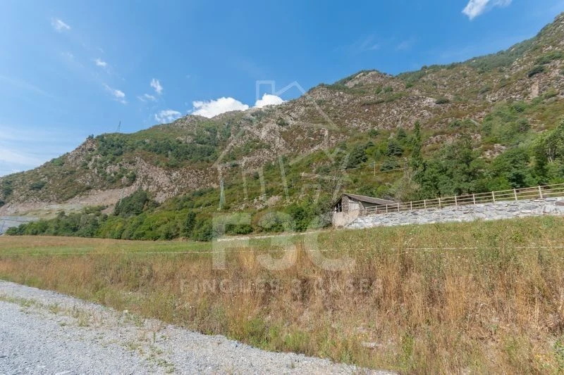 Terreny urbanitzable per comprar a Encamp