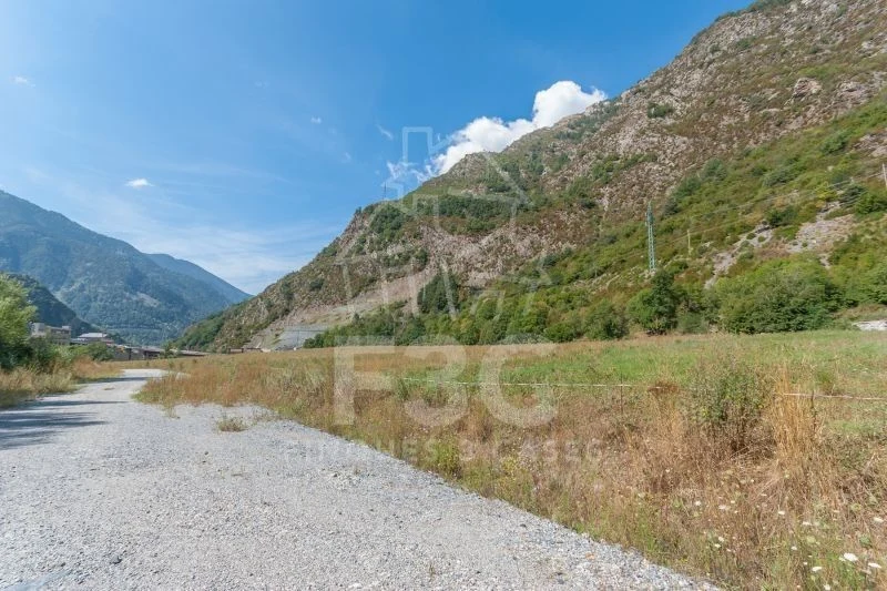 Terreny urbanitzable per comprar a Encamp