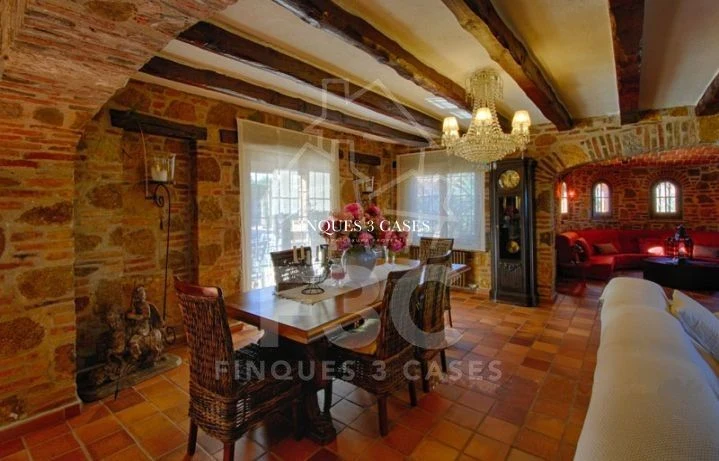 Chalet à acheter à la Costa Brava, Girona 8