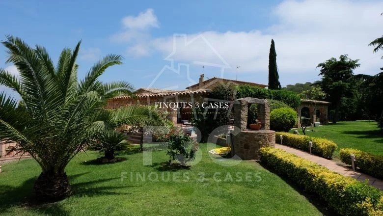 Chalet à acheter à la Costa Brava, Girona 19