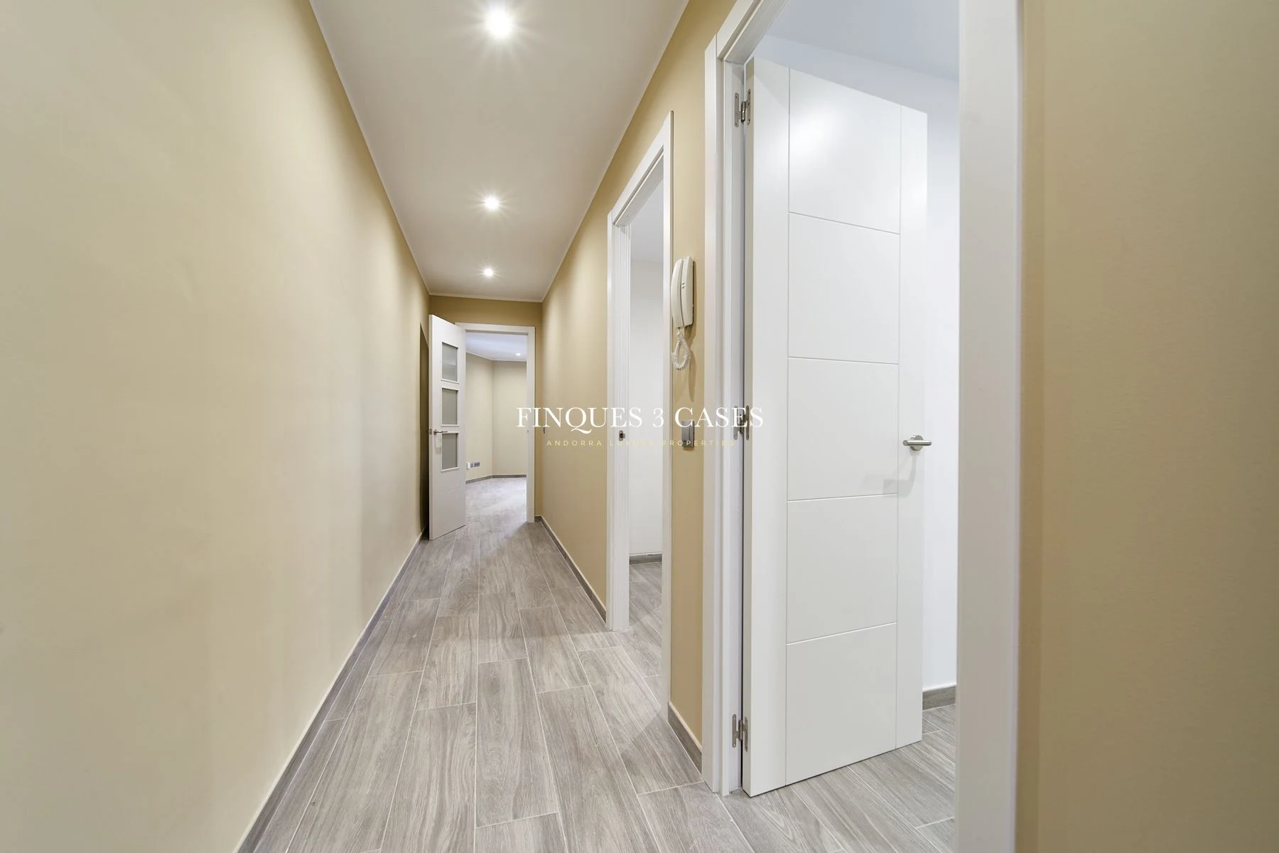Appartement central à vendre à Andorre-la-Vieille 13
