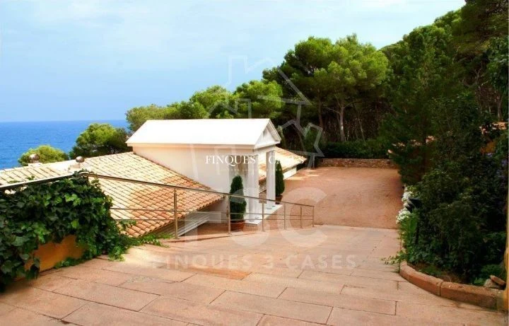 Chalet à acheter à Begur 9