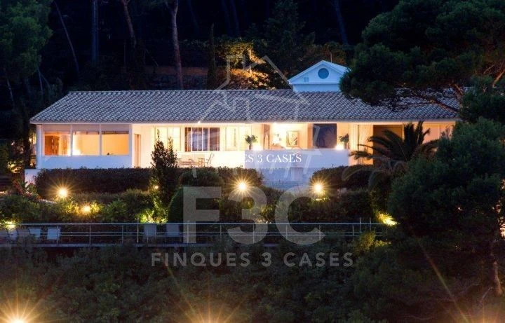 Chalet à acheter à Begur 13