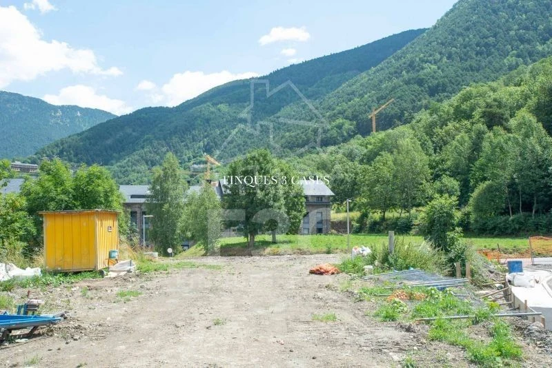 Building land for sale in Ordino 2