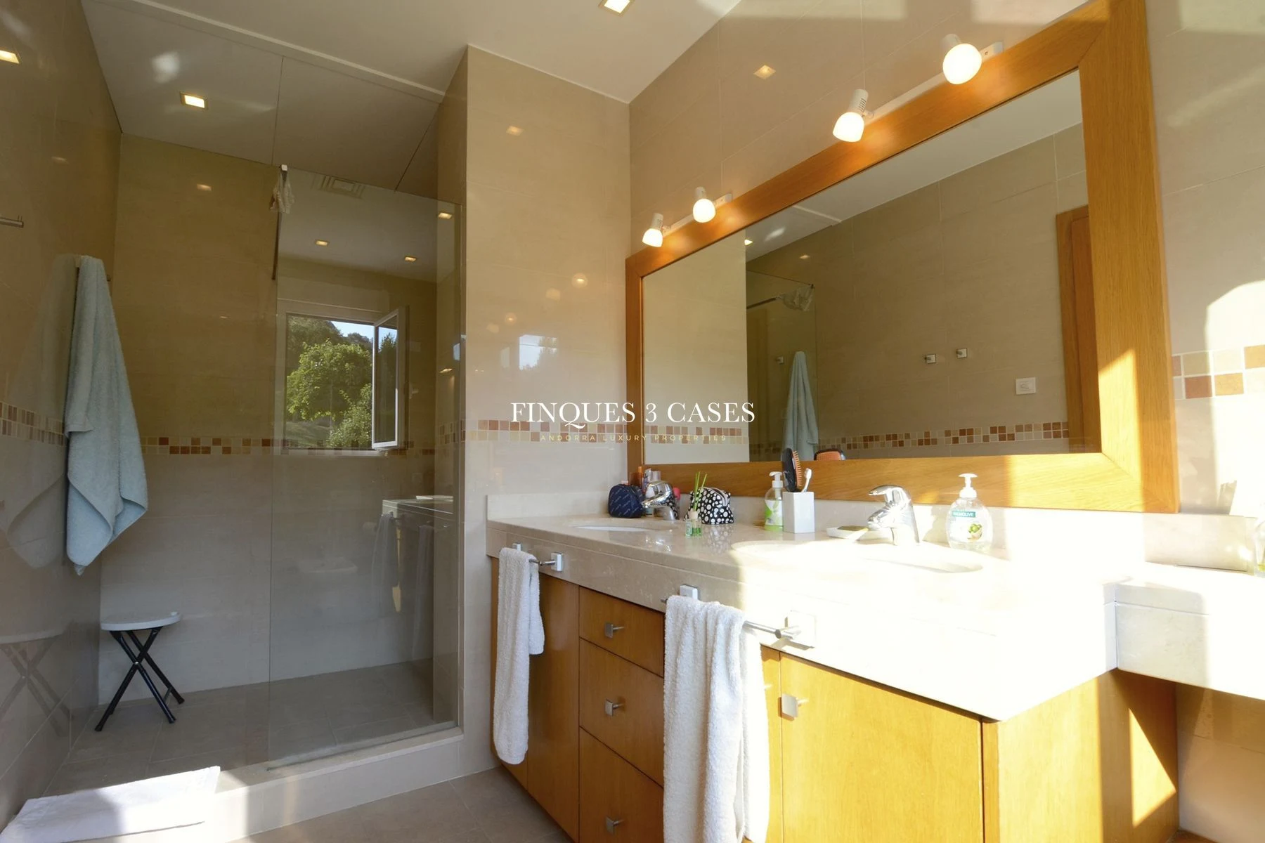 Maison exclusive avec terrain à acheter à Begur 21