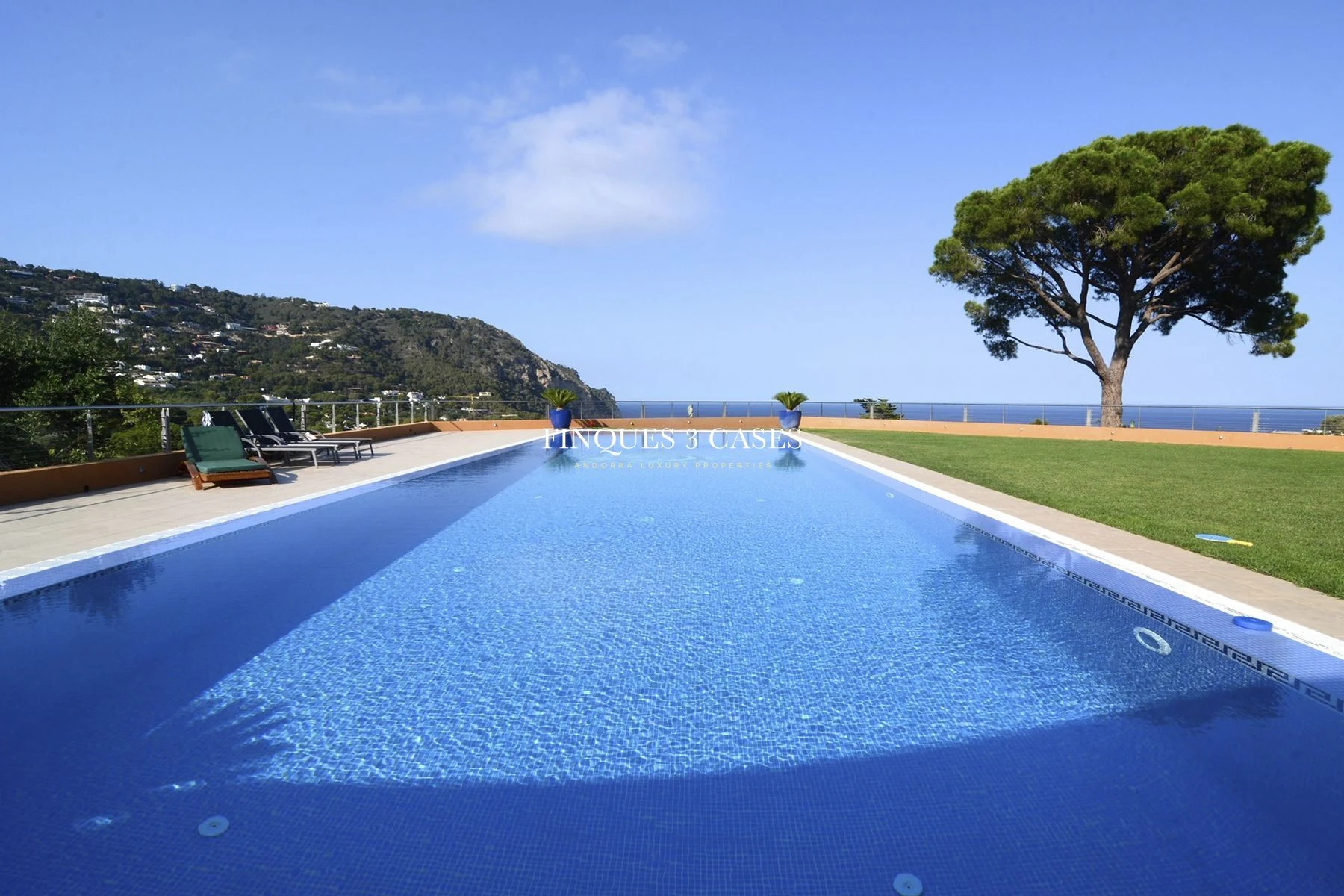 Maison exclusive avec terrain à acheter à Begur 26