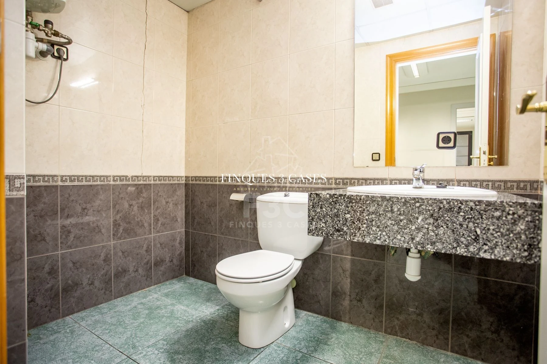 Bureau de prestige à acheter à Andorra la Vella 17