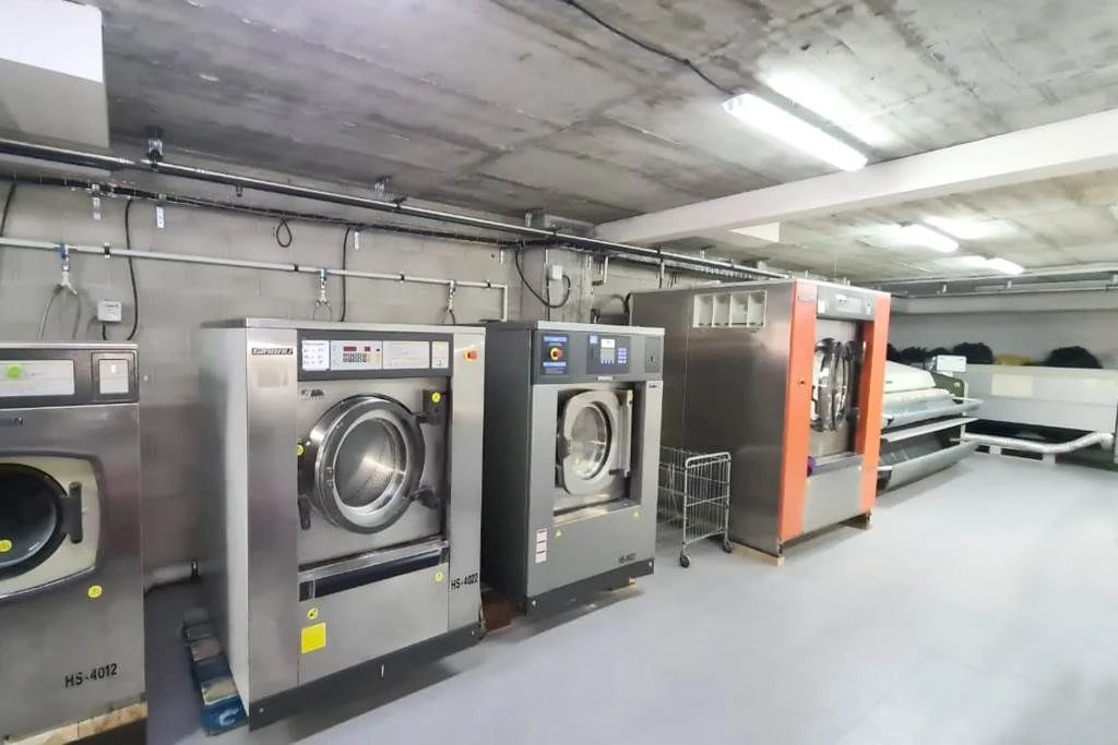 Bugaderia industrial per traspassar a Incles