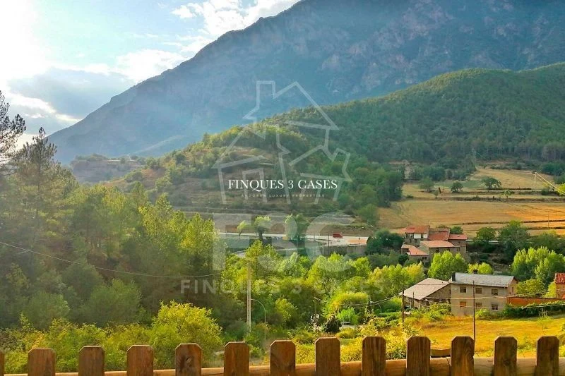 Discreet rustic property in Arsèguel 8