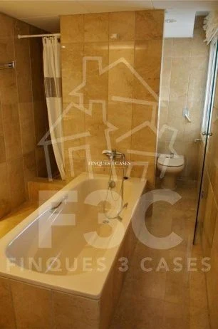 Flat for sale in Salou 17