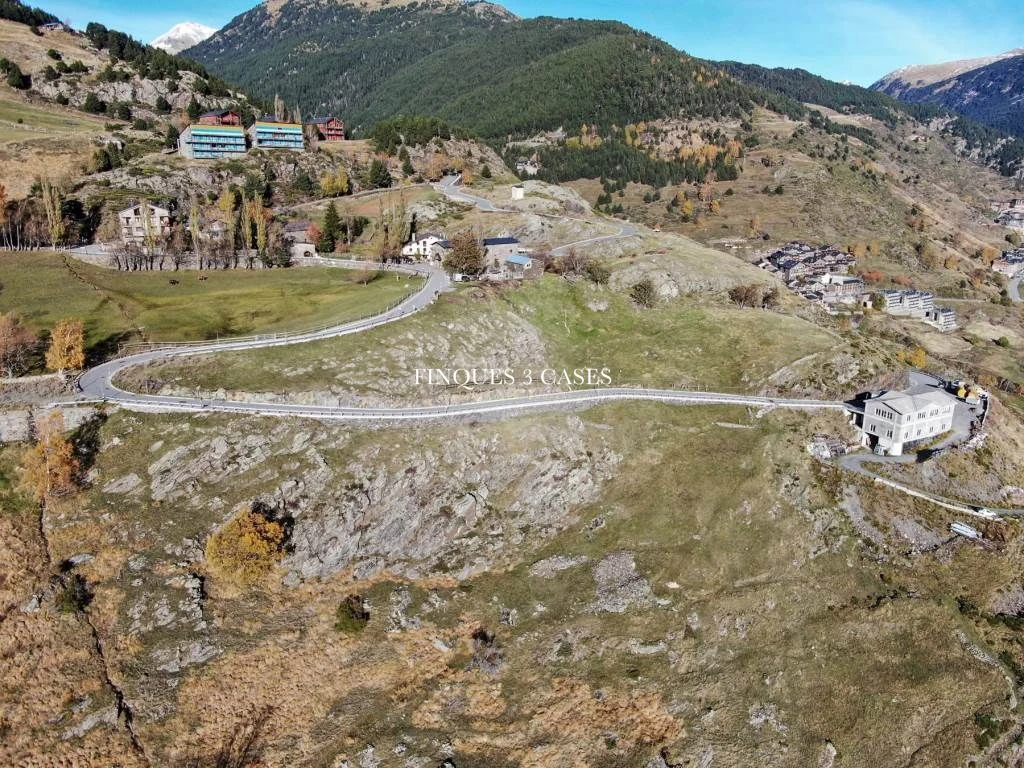 Urban land for sale in L'Aldosa 4