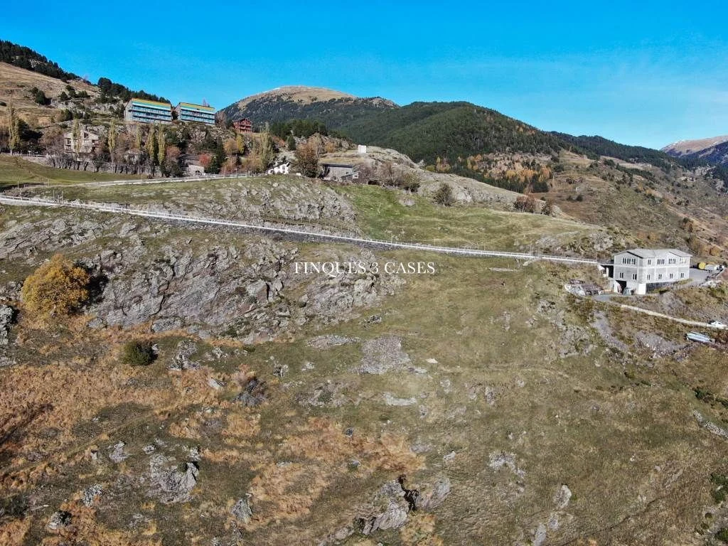 Urban land for sale in L'Aldosa 12