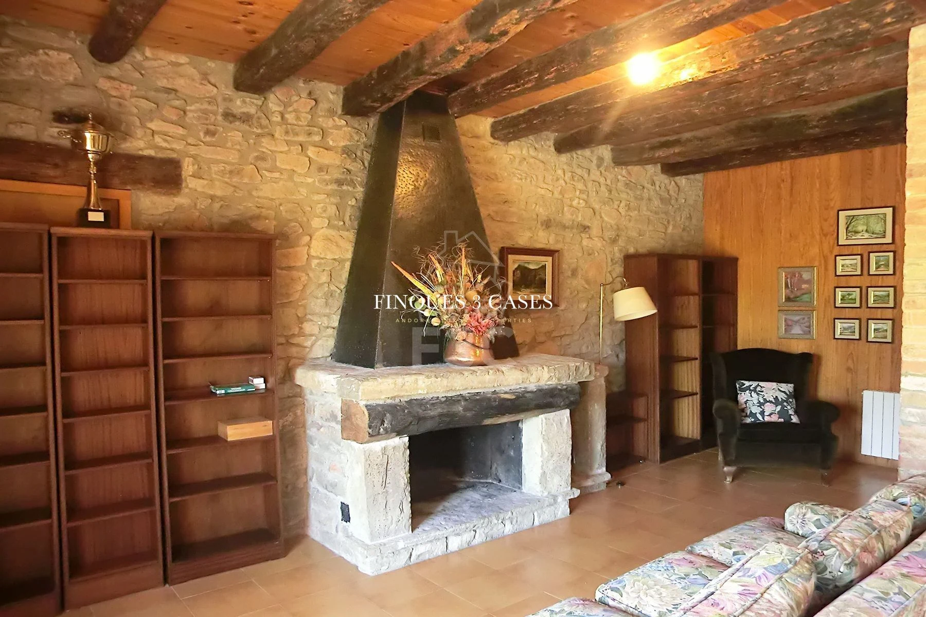 Rural house for sale in the Berguedà 4