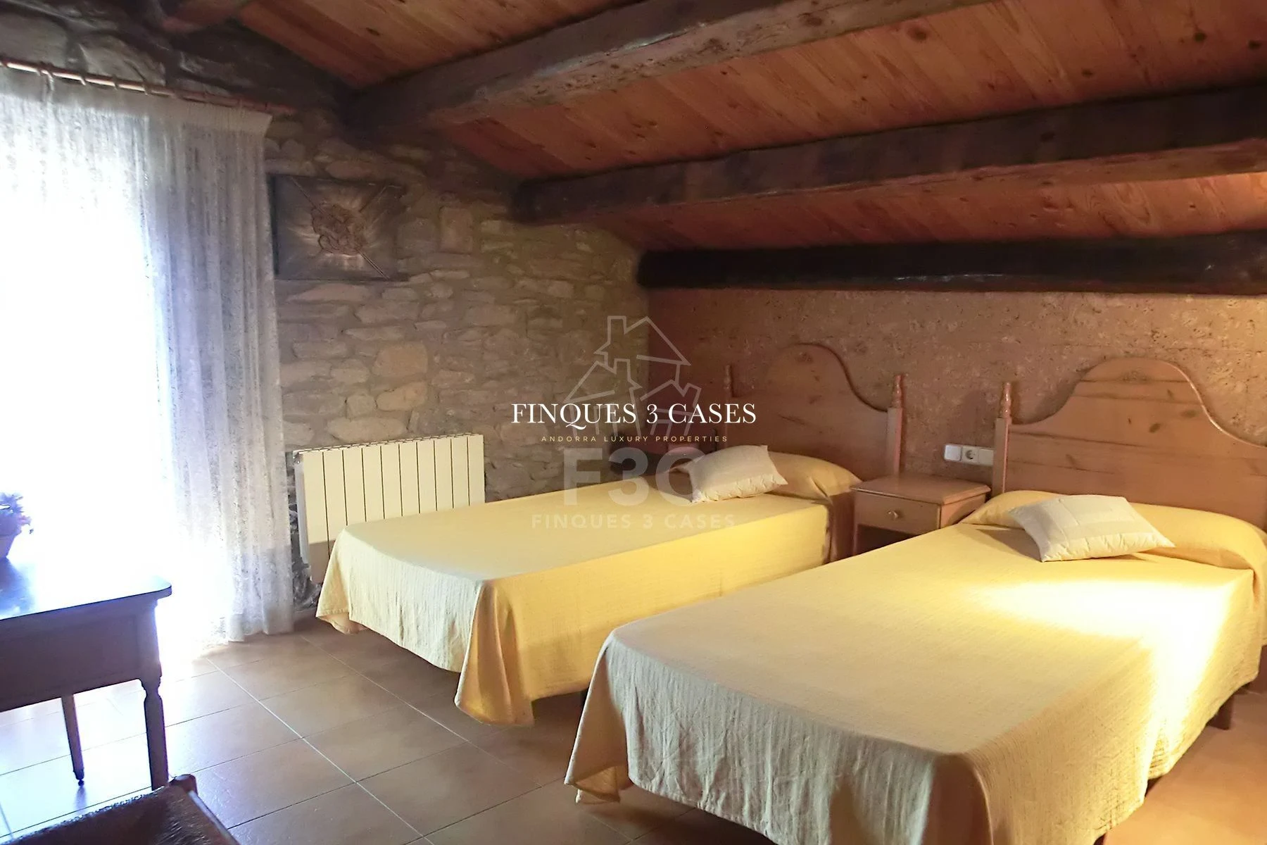 Rural house for sale in the Berguedà 10