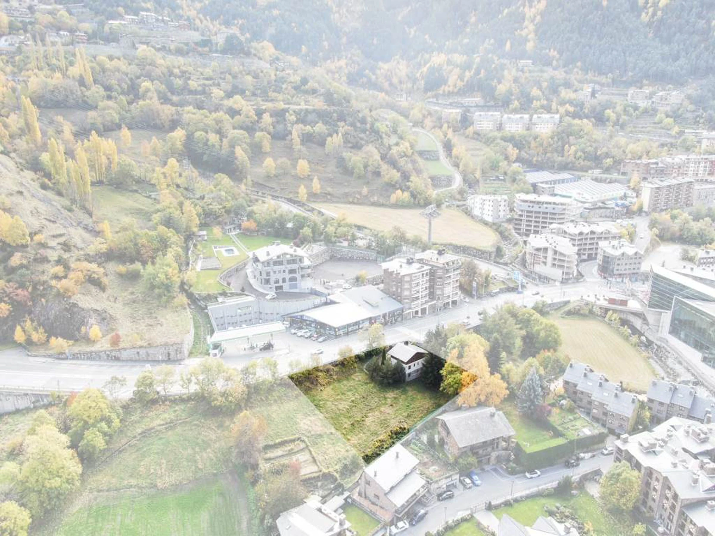 Terreny amb xalet per comprar a Encamp