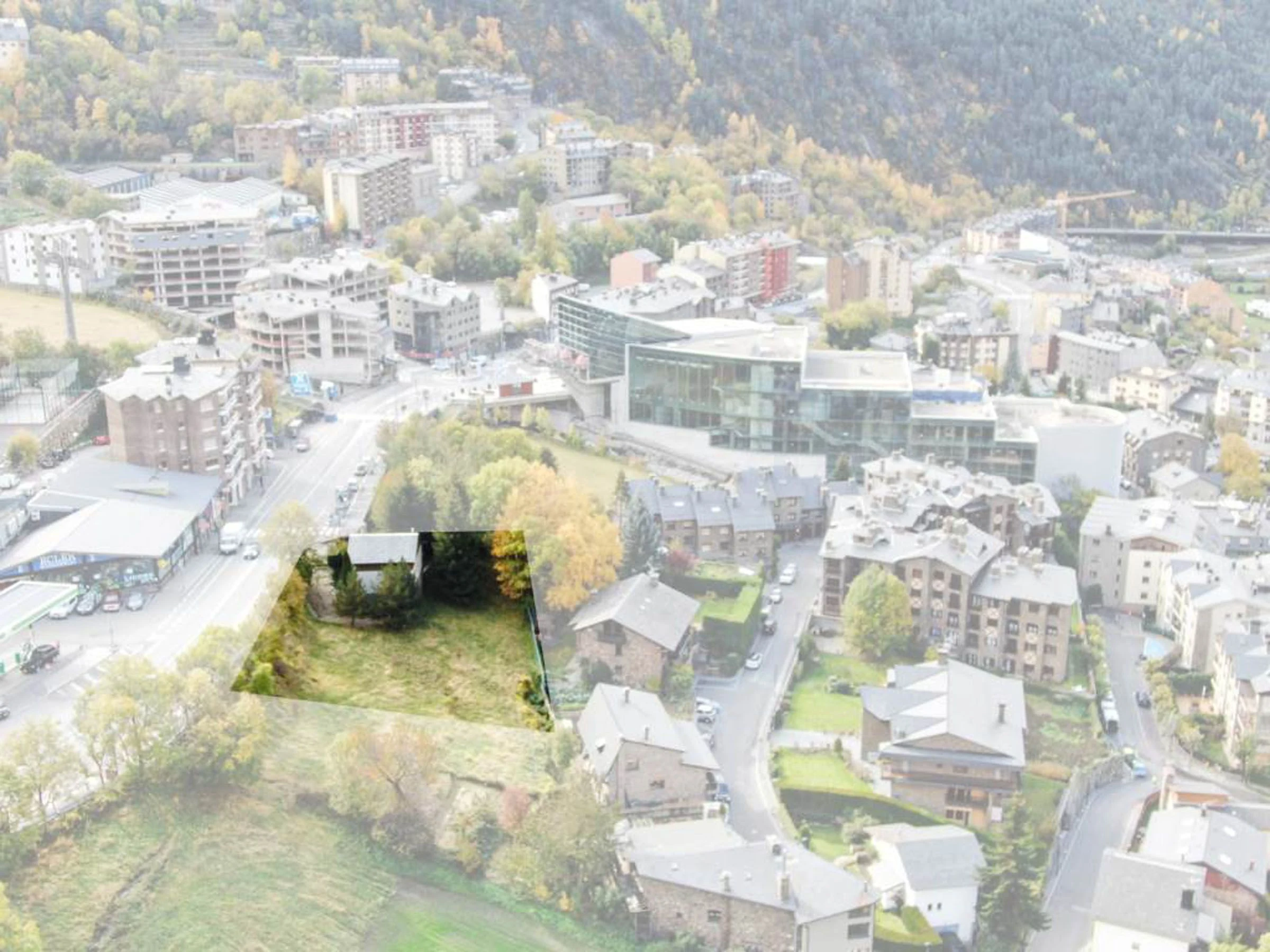 Terreny amb xalet per comprar a Encamp