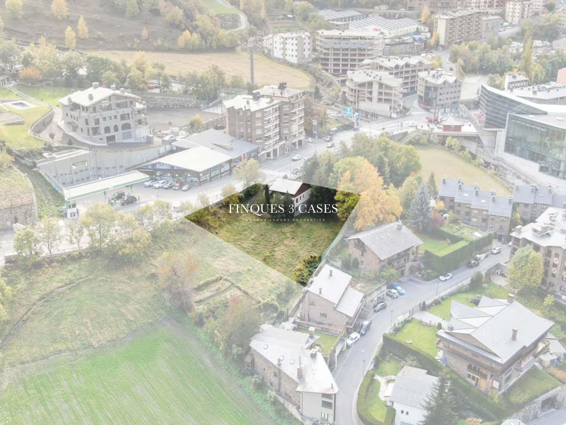 Plot with Chalet for sale in Encamp 7