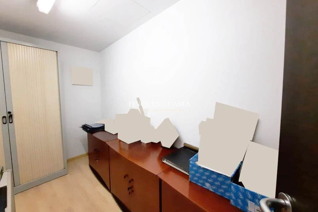 Bureau central à louer à Andorre-la-Vieille 14