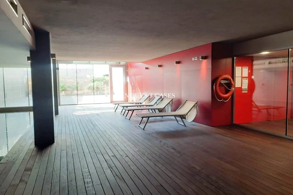 Bureau central à louer à Andorre-la-Vieille 18