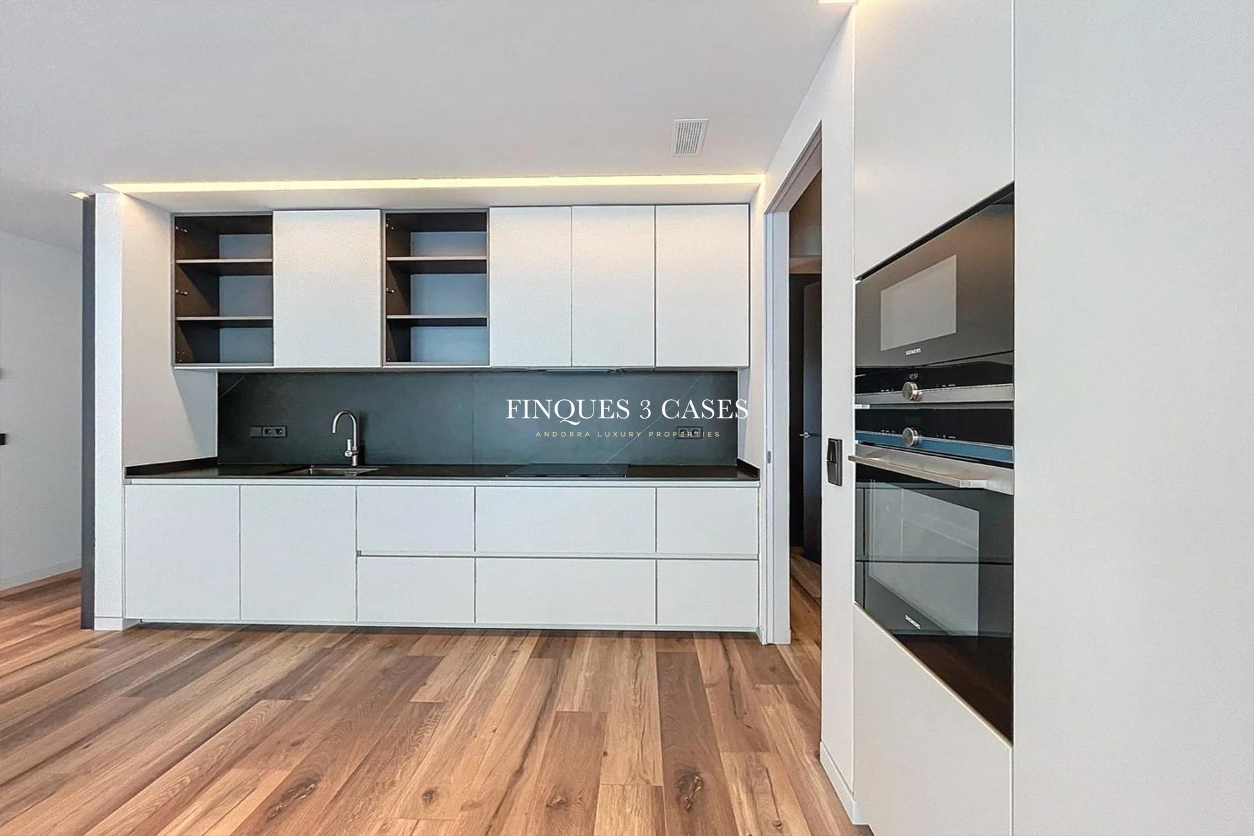 Exclusivo piso para comprar en el centro de Andorra la Vella 9