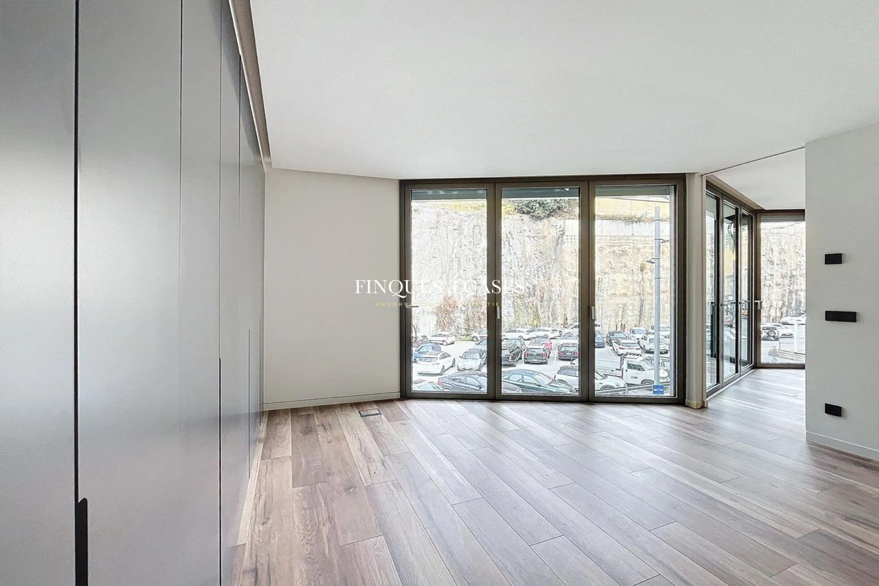 Exclusivo piso para comprar en el centro de Andorra la Vella 13