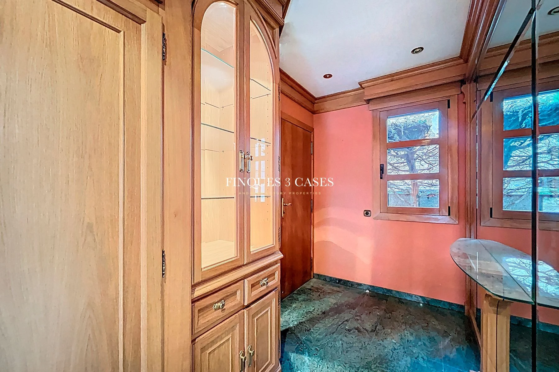 Large and Exclusive Chalet for Sale in Escaldes 59