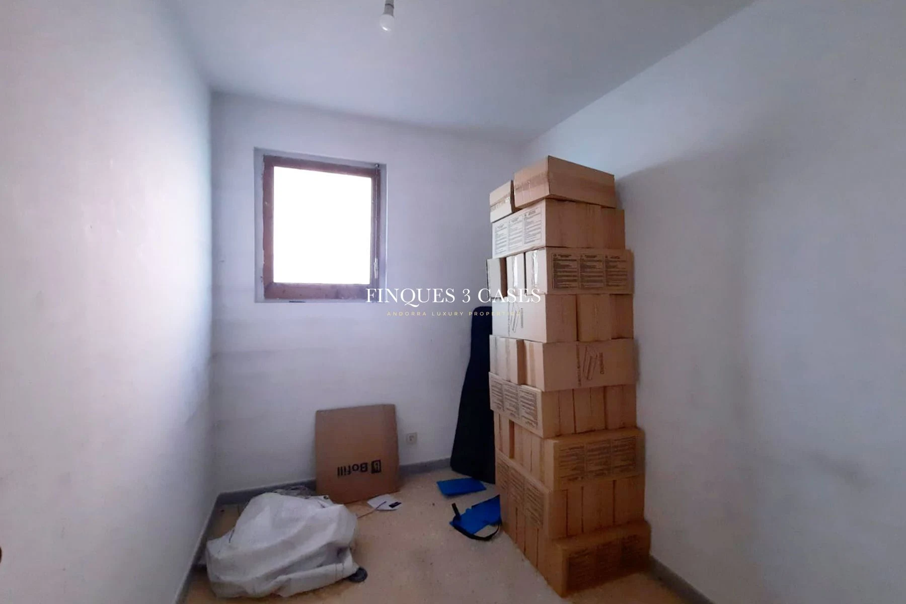 Commercial premises to buy in Sant Julià 4