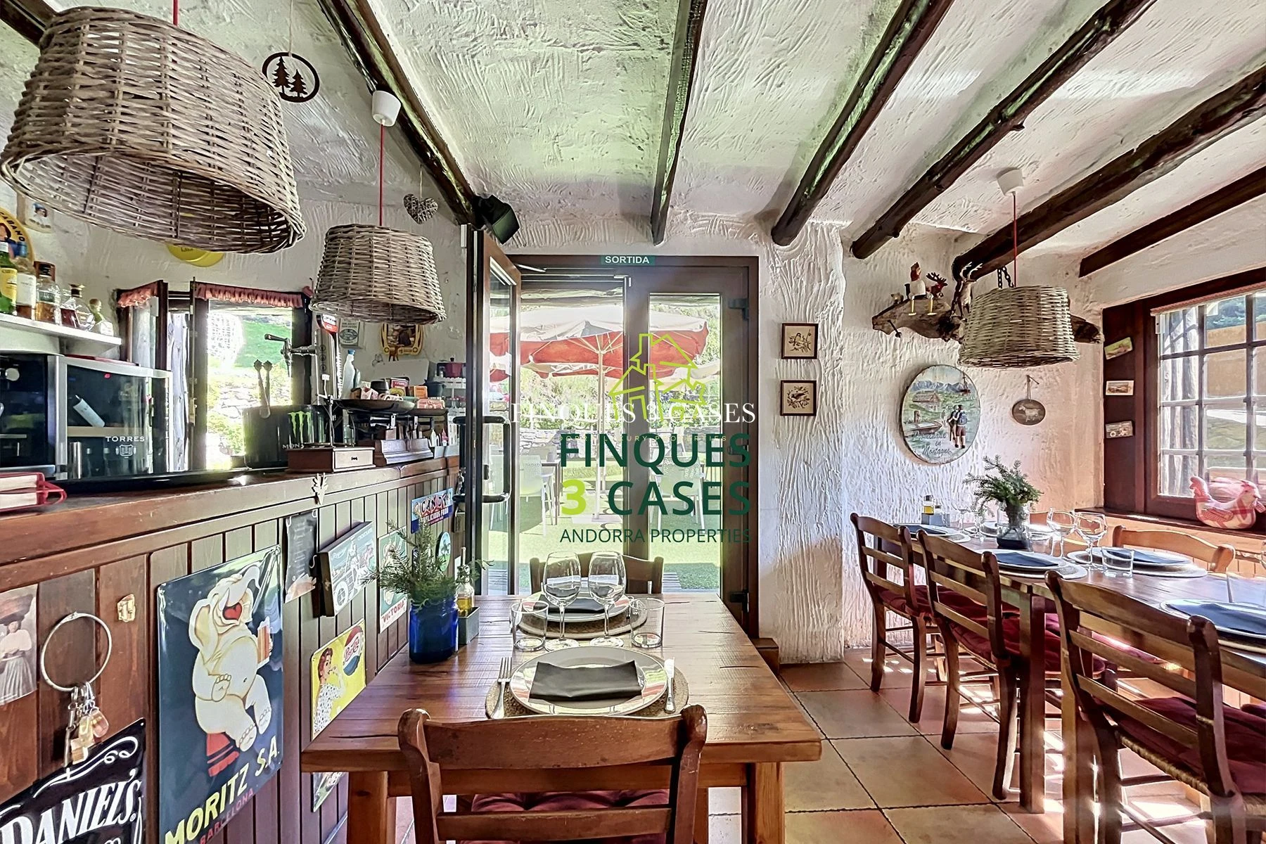 Restaurant business transfer in Canillo 8