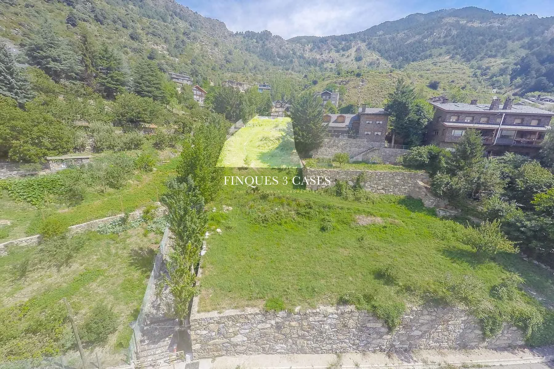 Exceptional Plot for Sale in Certers 4