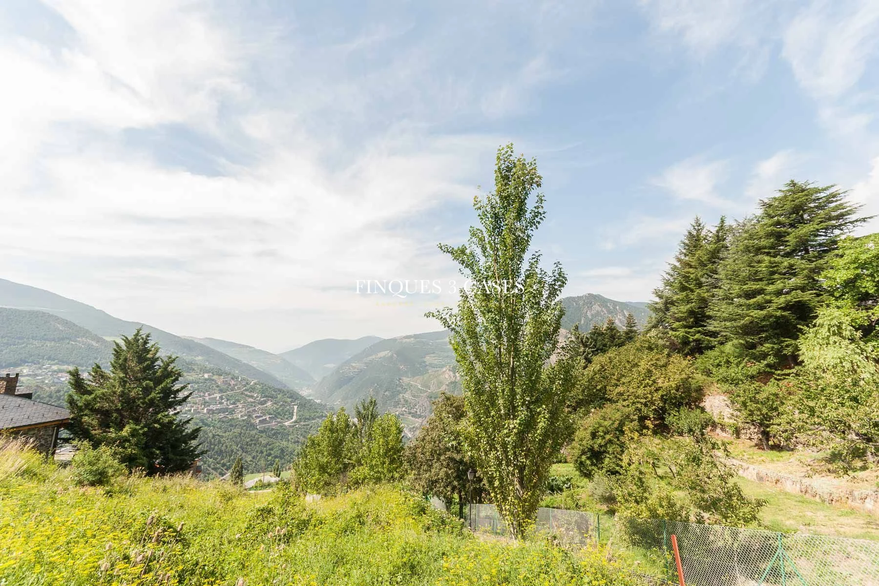 Exceptional Plot for Sale in Certers 5